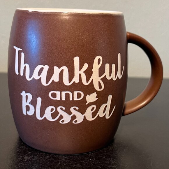 NWT Incised “Thankful and Blessed” Brown Matte Finish Stoneware Mug - Picture 1 of 11